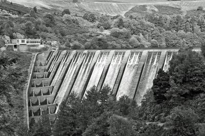 450B Clywedog Dam.jpg